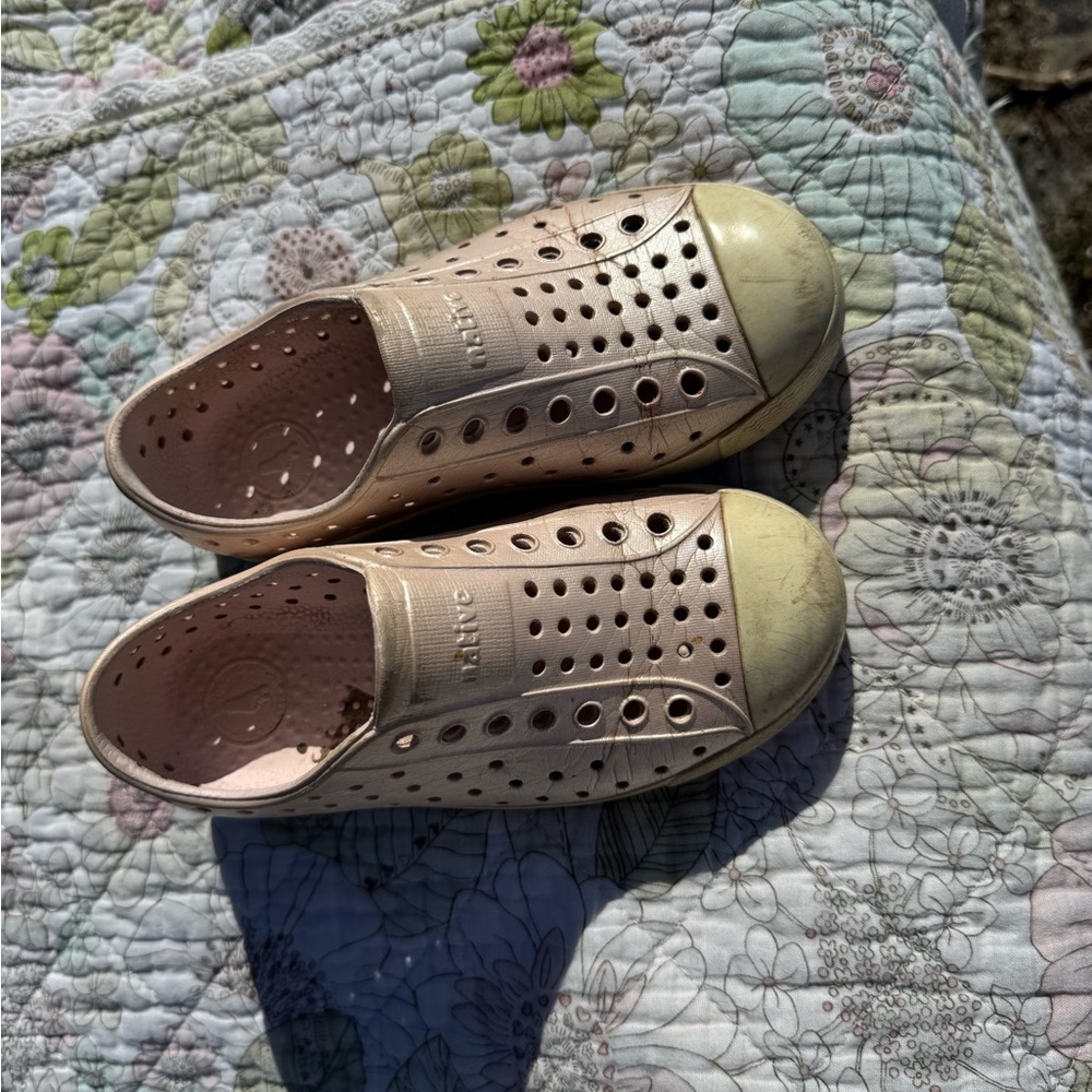 Native blush Pink Slip-On Rubber Sneakers